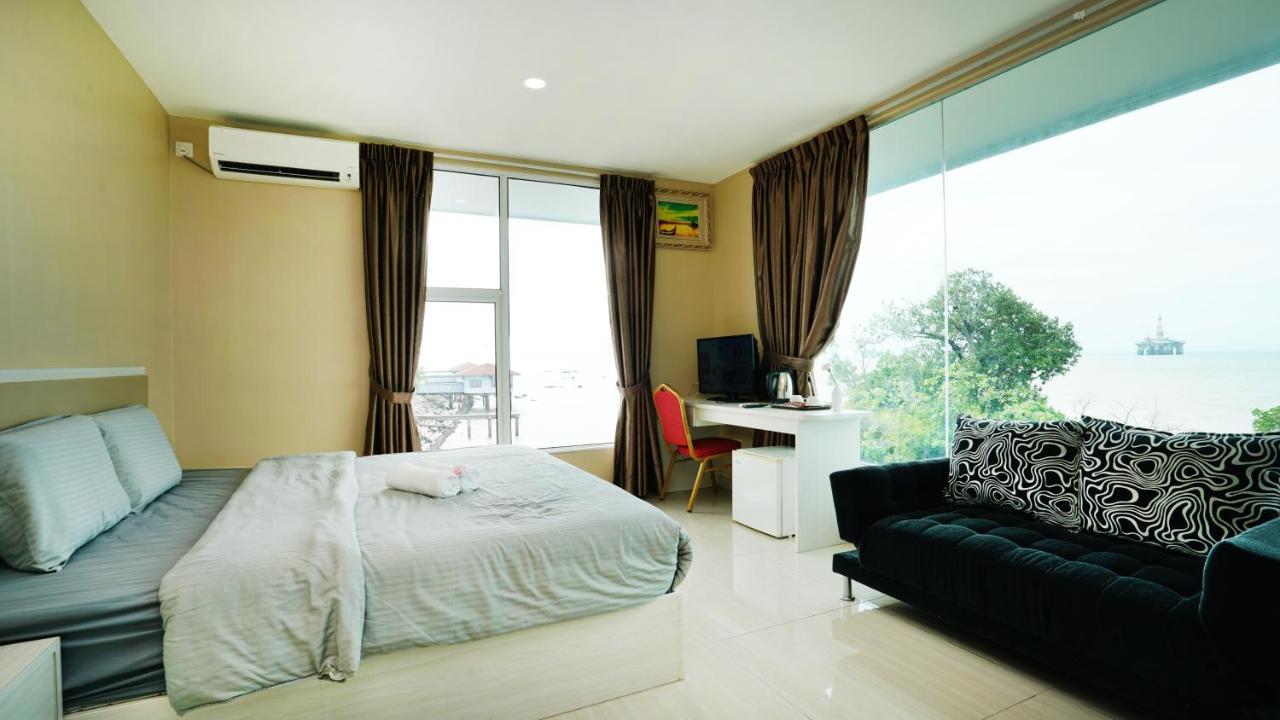 J.G. Resort Pengerang Luaran gambar