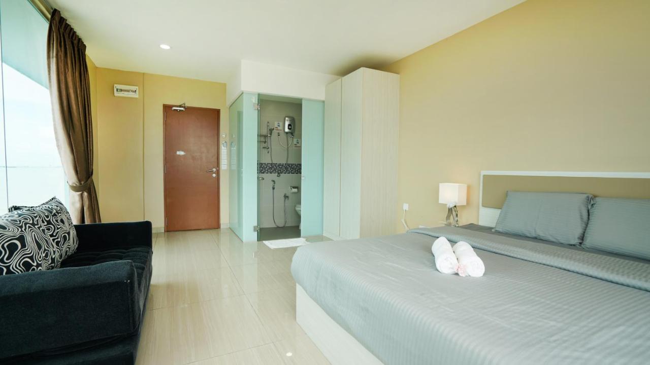 J.G. Resort Pengerang Luaran gambar